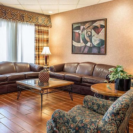 Quality Inn And Conference Center Springfield Luaran gambar