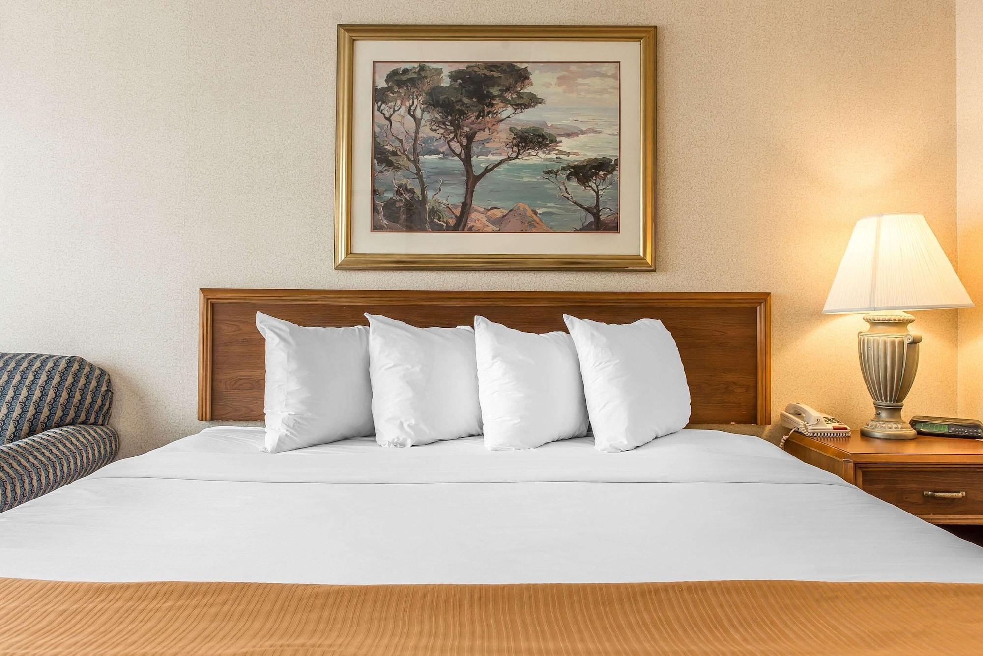 Quality Inn And Conference Center Springfield Luaran gambar