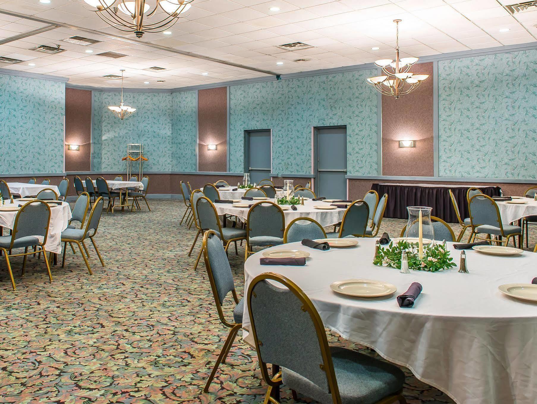 Quality Inn And Conference Center Springfield Luaran gambar