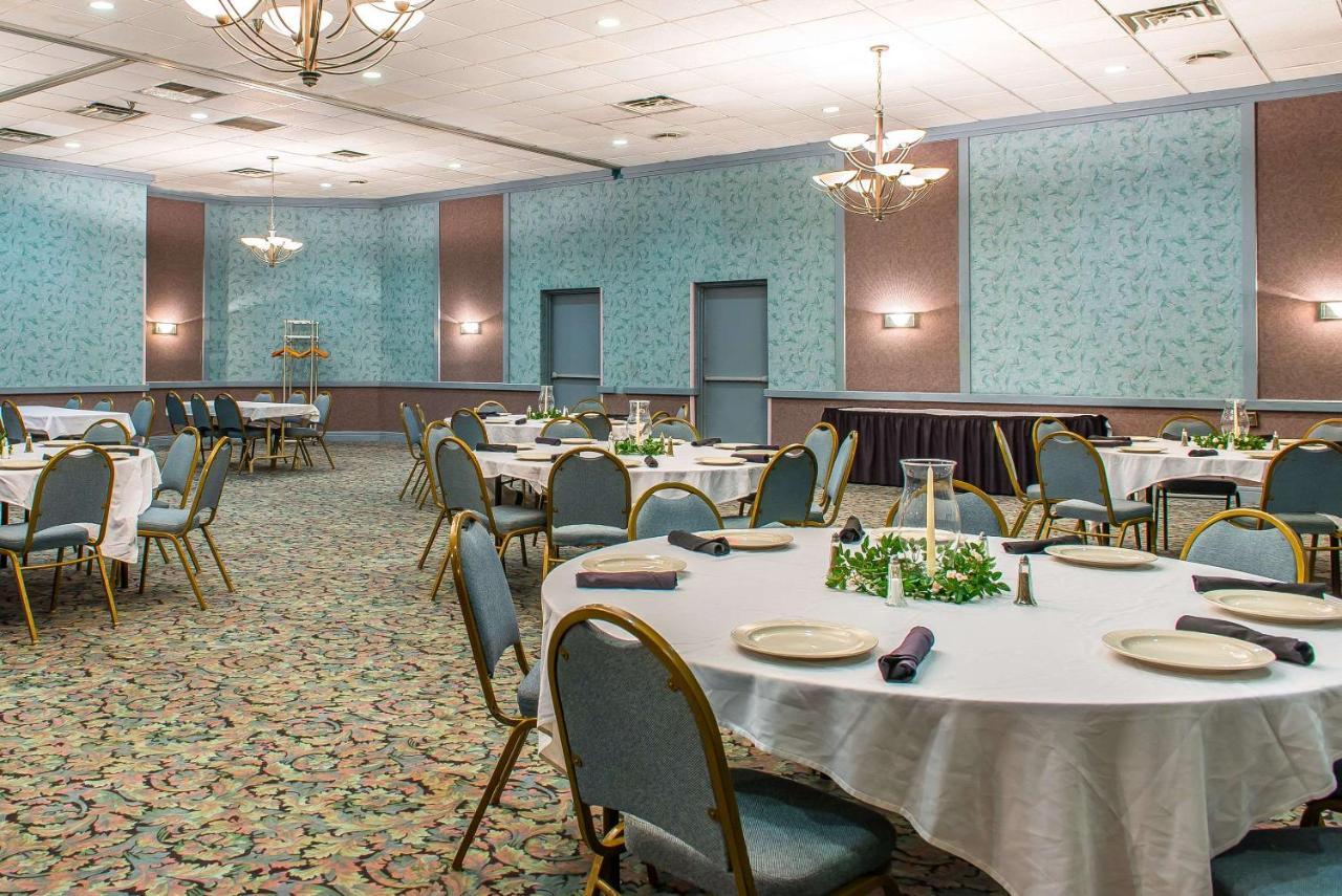 Quality Inn And Conference Center Springfield Luaran gambar